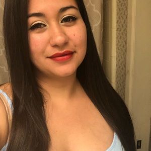 Meet your Posher, Jazmin